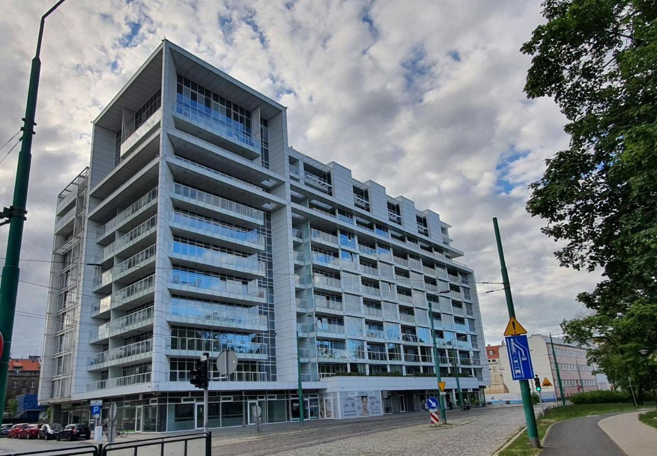 Millo Apartament Parking By Impero Poznan Bagian luar foto